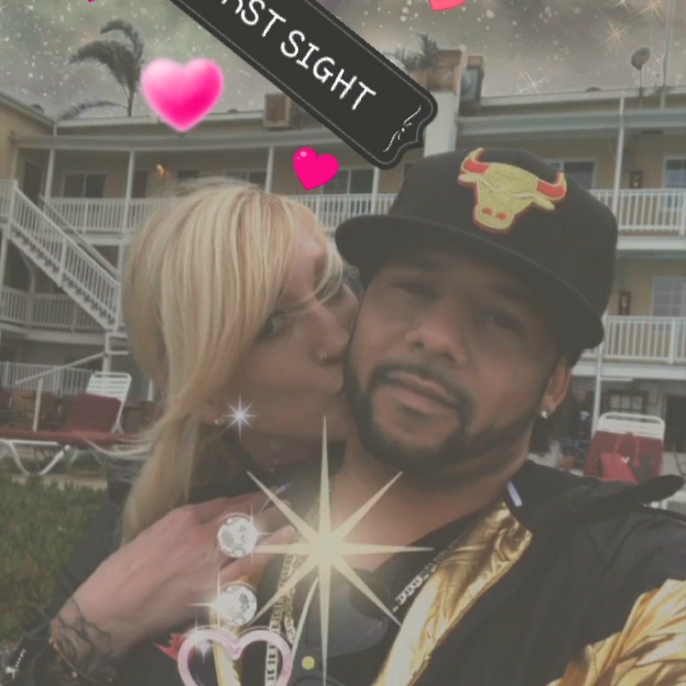 Meet your Posher, Caroline